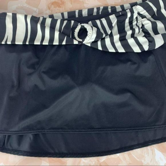Lane Bryant Woman's Plus Size Black Skort‎ Bikini Bottom Swim Shorts Size 22 - Picture 3 of 6